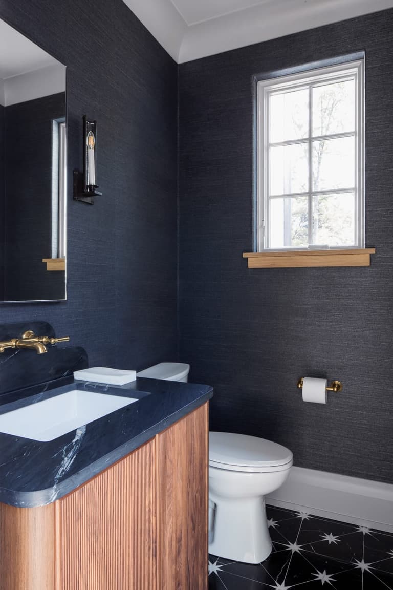 Acqua Powder Room